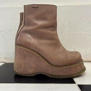 Destroy vintage Tan platform Boots